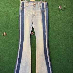 327 NWOT Oli&Hali Jean Pant